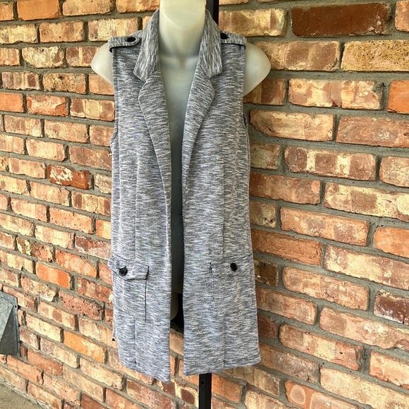 Haute Monde long jacket size small buttons only on functional pockets. - Picture 1 of 9